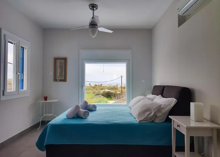 Amfitriti's Naxos City